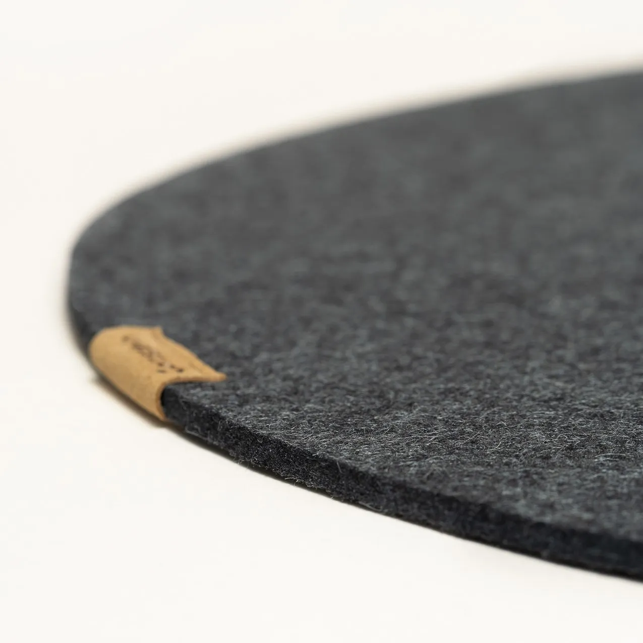 Felt seat pad round