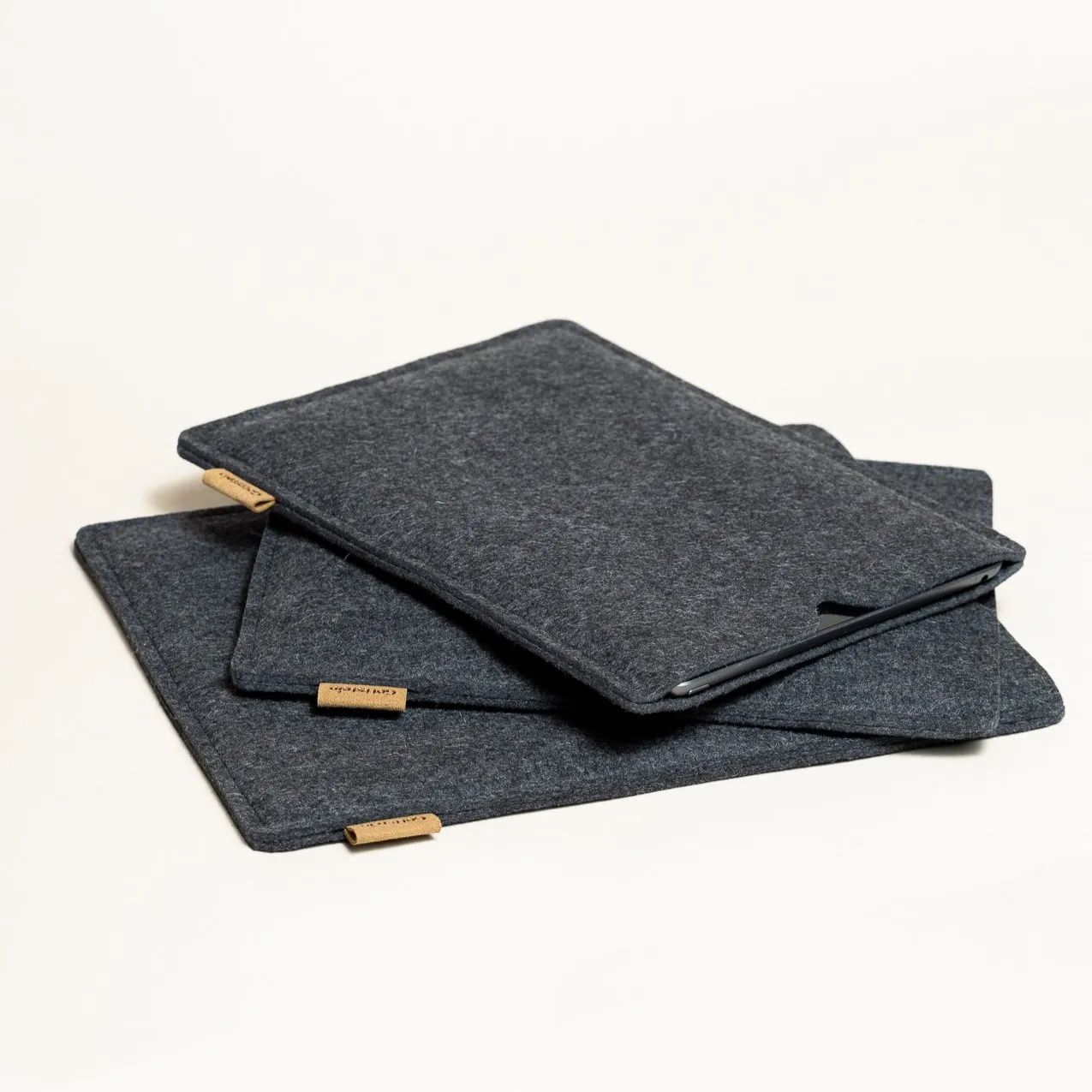 Felt tablet sleeve